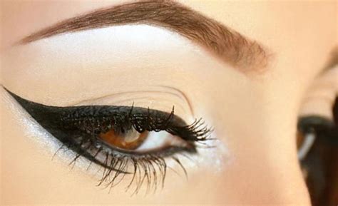 Enhance your eye makeup with skin camp secrets